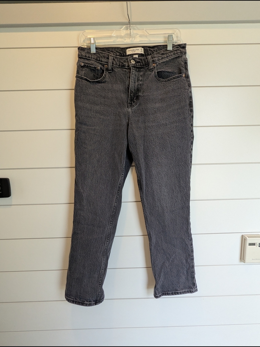 Abercrombie & Fitch Mid Rise Straight Jeans Curve Love 28 P Or 6 P Washed Black